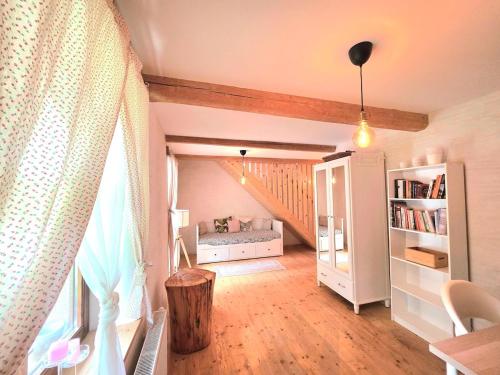 Chalupa u Jezírka ve Střihově (Chalupa u Jezirka ve Strihove) in โนวี บีจอฟ