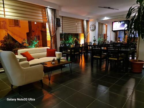 Paperon Hotel in Erdemli