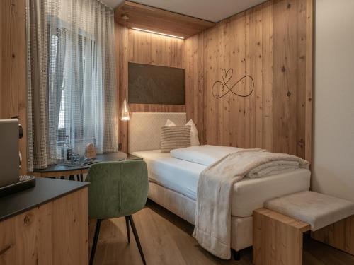 1 twin bed