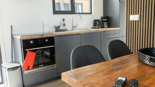 Mobile Homes Holland - Jersleber See Camping & Erlebnisresort in Niedere Borde