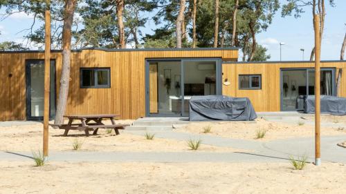 Mobile Homes Holland - Jersleber See Camping & Erlebnisresort in Niedere Borde