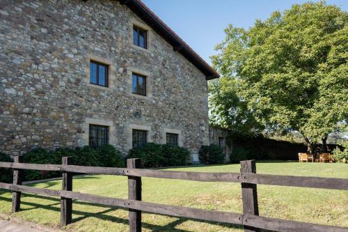 La Casa Vieja en Castañeda gîte à louer Pomaluengo