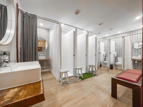 ห้องน้ำ, Tenerife Art Hostel in ซานตา ครูซ เดอ เทเนริเฟ