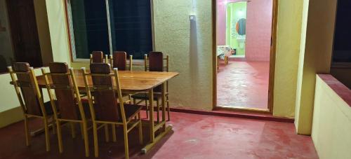 Nisarga Coorg Home Stay in Koothi