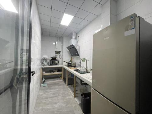 Huainan Aisen Homestay Two Bedroom Apartment with Kitchen Elevator and Parking in Huainan