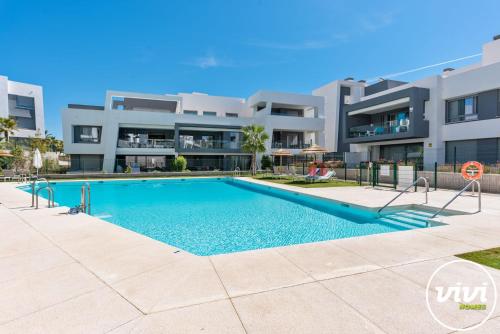ViVi Homes - Lani - Terrace - pool - garden - image 2