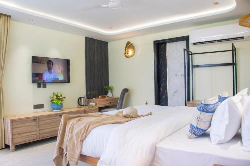3 bedrooms, 4 beds