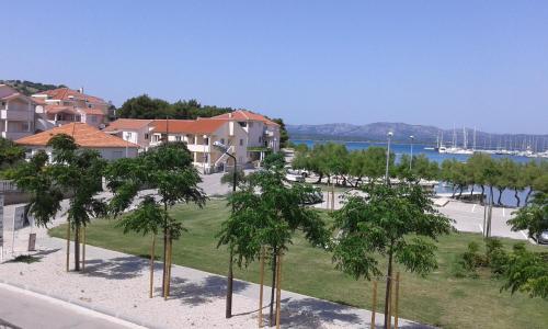 Basil Apartments and Rooms 2