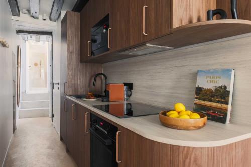 AC Apartment - 2BR/6P - Notre-Dame de Paris - image 4