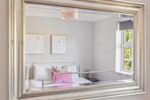 2BR Apt Near Windsor Castle, Free Parking, Balcony - By Tempstay, Windsor (photo 6)