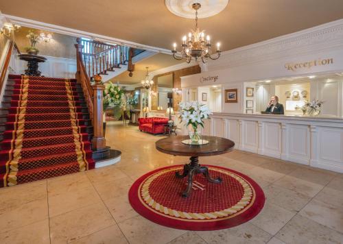 Unterkunft von außen, International Hotel Killarney in Killarney