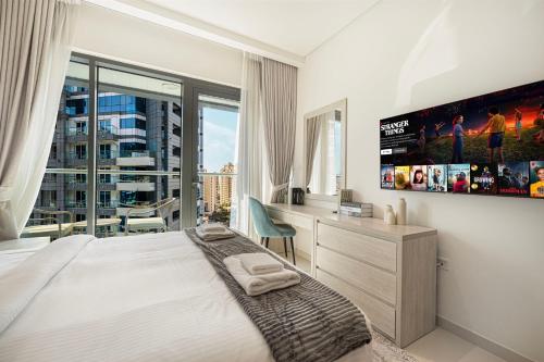 Seven Palm Jumeirah! Exceptional Rooftop Infinity Pool! Private Beach! Studio with a Balcony!, Dubaj (zdjęcie 8)