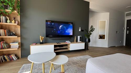 Central Park Apartment - Luxury, Fully Equipped with Air Conditioner and Garage, Wrocław (photo 3)