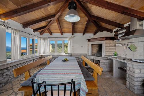 House Olive Bay View in Crni