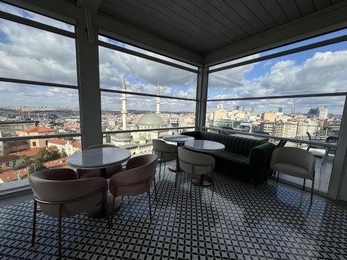 فندق سي في كيه تقسيم إسطنبول (CVK Taksim Hotel Istanbul) in اسطنبول