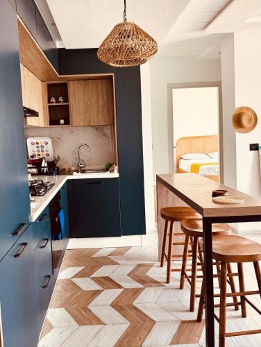 Appart vue mer et pieds dans l eau in Chatt Mariem