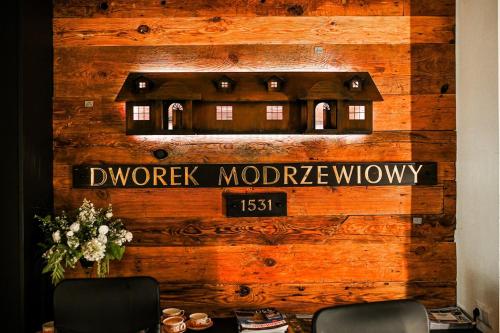Dworek Modrzewiowy