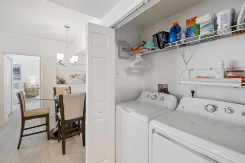 Downtown WPB Condo at the Square in West Palm Beach, USA