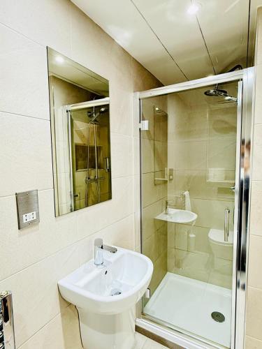 Sandyford Lodge – Glasgow