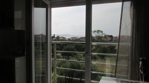 Apartment image 10