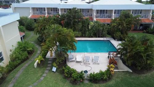 Bayview Town House 10- Central Stay with Ocean Views in แคพ เอสเตท