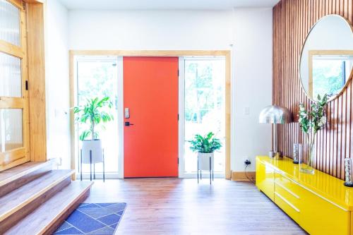 MCM Garden Apartment & Urban Oasis in Druid Hills