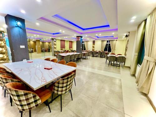 Iconic Hotel & Restaurant Naran in Naran