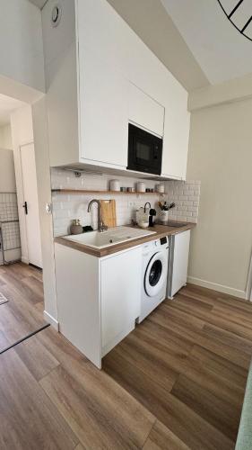 Le Refuge Urbain in Avenue de la Liberation