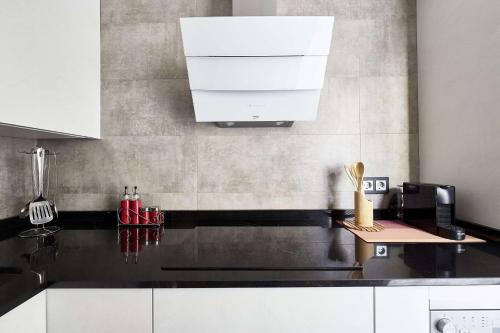 El Patio de la Catedral - image 11