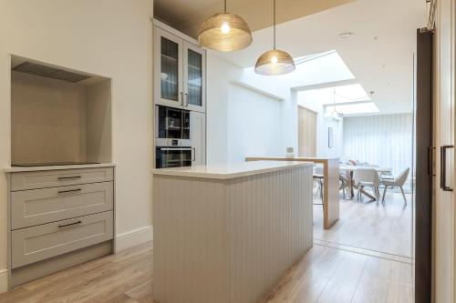 GuestReady - Contemporary home with garden, Dublin (fotografie 2)