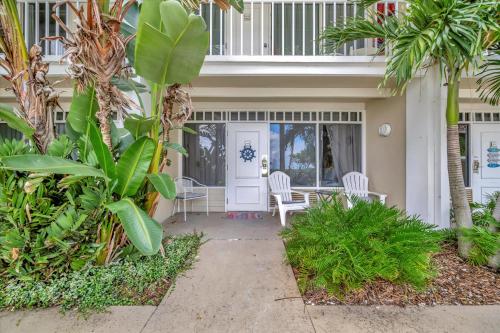 Beach Suite Pool Hot Tub Gym Game Room Tennis in Ruskin (Florida)