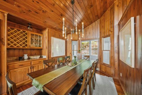 Longview Lodge in Boone, USA