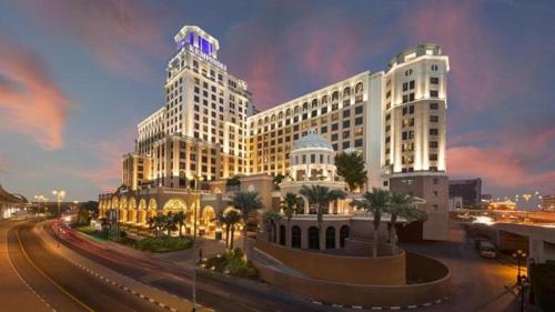 Comfort Corner In Al Barsha 1 near Mall of Emirates, Dubai (photo 2)