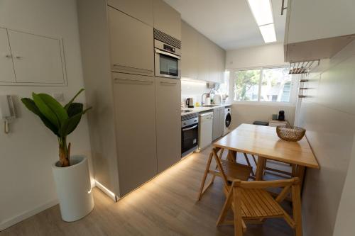 Cascais Beach Apartment in ไบร์โร ดา อัสซุนเชา