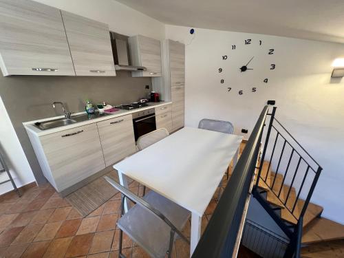 Appartamento La Rosa - Relax e comfort nel centro storico in Foligno