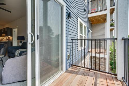 4 Mi to National Sports Center Apt in Blaine in Blaine (MN)