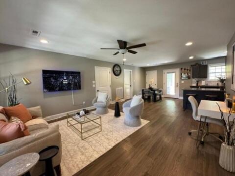 Knoxville Hills Family Getaway Near University of Tennesee