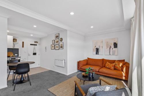 Stonemasons Quarters Stylish apartment with carpark, Auckland (photo 3)