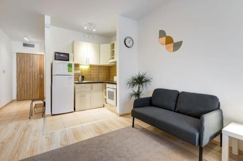 Comfy Studio in Town - image 11