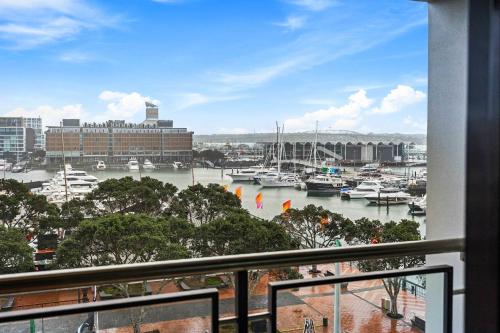 Viaduct Harbour 2BR w Full Comforts Zodiak Stays, Auckland (Foto 3)