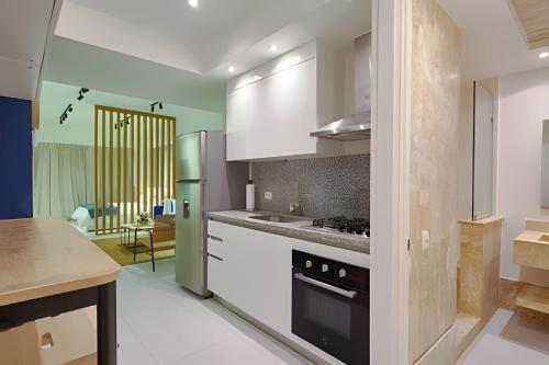 Kitchen, Caribbean Sea Breathtaking View Suite in Mar De Sol