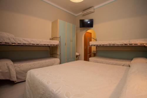 Albergo Ristorante Pozzi Room Type - Classic Family Room