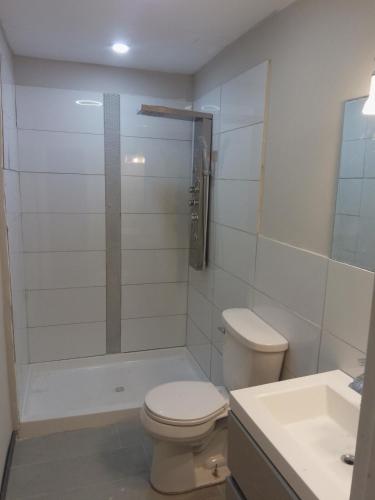 Royal Retreat in 雷鎮