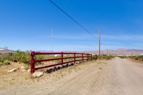 Rustic Bullhead City Retreat with Porch and Views - image 11