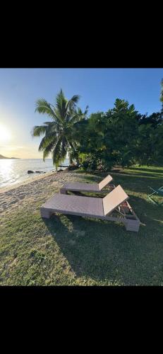 Strand, Bungalow Vaihere in Piha'ena