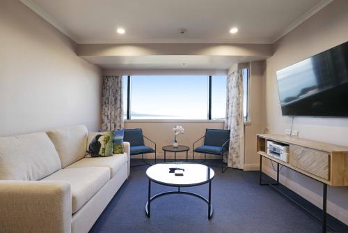 Amazing Ocean Views 1BR Gym Tennis 14thFlr, Auckland (photo 9)