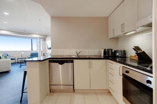 Amazing Ocean Views 1BR Gym Tennis 14thFlr, Auckland (photo 11)