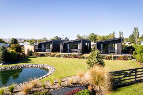 . Schist Rock Lodge