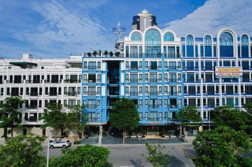 Danitel Halong