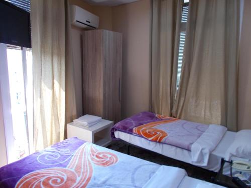 Hostal Nou Raval